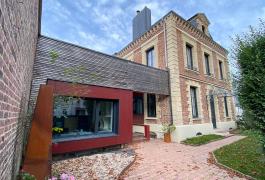 Métamorphose d'un ancien garage transformé en salon & création d'un mobilier sur mesure(76)