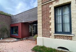 Métamorphose d'un ancien garage transformé en salon & création d'un mobilier sur mesure(76)