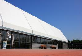 Liaison couverte en tôles ouvragées et tennis couvert à Octeville sur Mer (76)