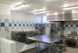 Restructuration et extension de la salle communale Paul Godefroy (76)