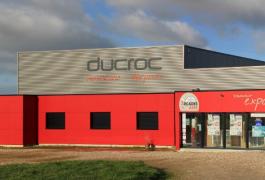 Local commercial et atelier de charpente/menuiserie à Sasseville (76)