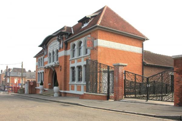 Réhabilitation du Théâtre des Bains Douches d'Elbeuf-sur-Seine (76)