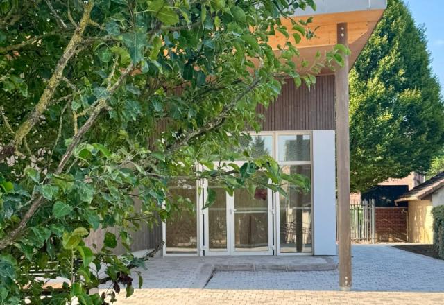 Requalification de l’école et des abords de la Mairie de Veauville-les-Baons  (76)