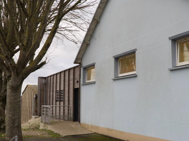 Salle de motricité pour le groupe scolaire de Portbail-sur-Mer (50)