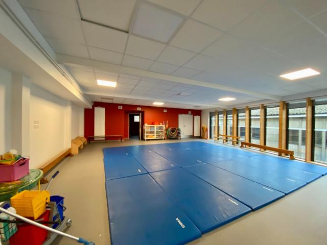 Salle de motricité pour le groupe scolaire de Portbail-sur-Mer (50)